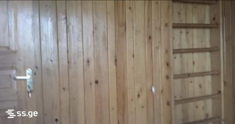 6 Room Private House For Sale view 2