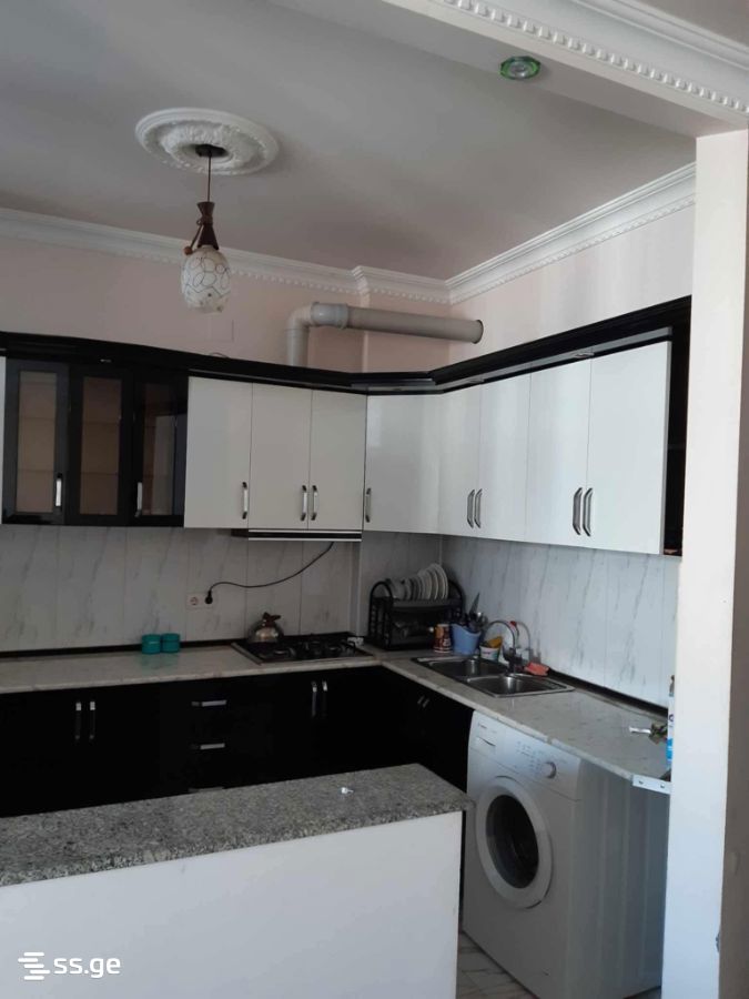3 Room Flat Daily Rent. Batumi view 1