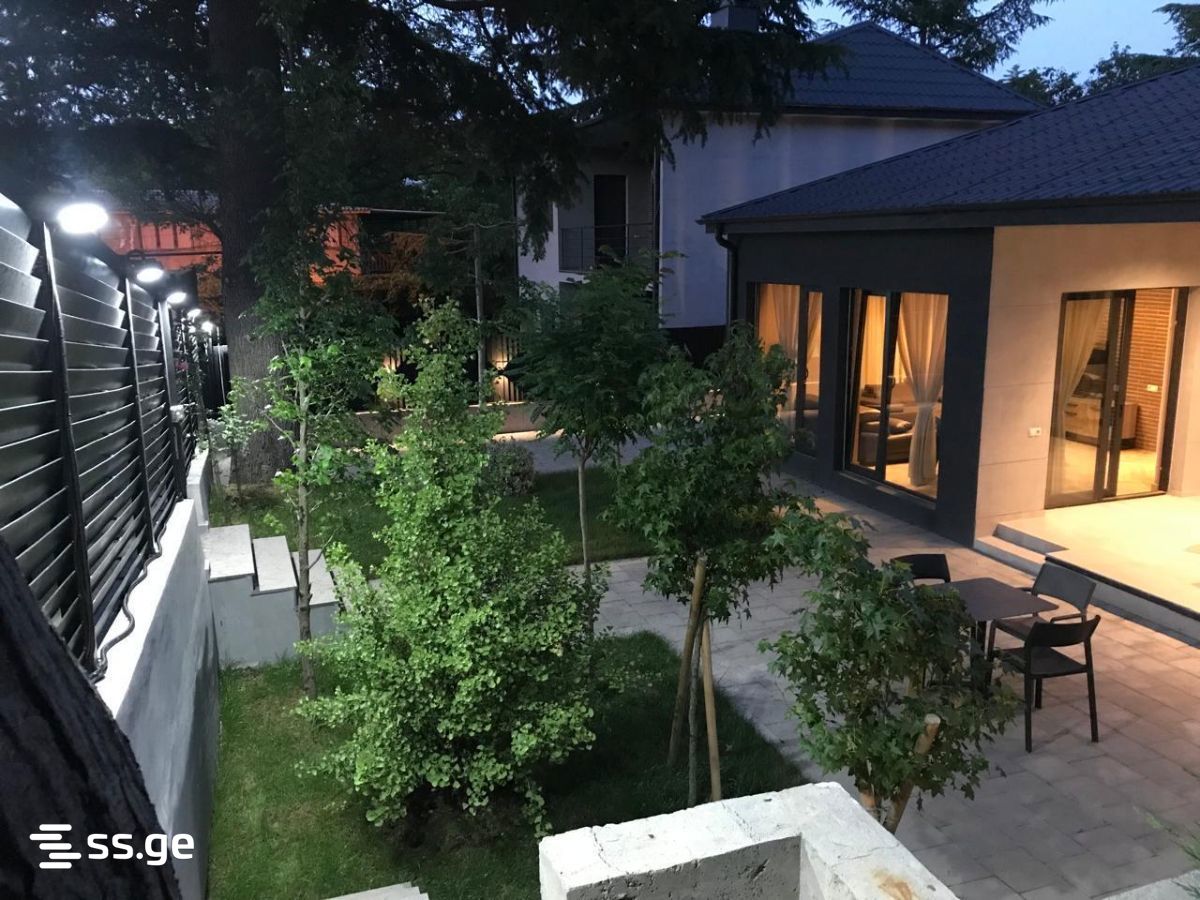 6 Room Private House For Sale view 11