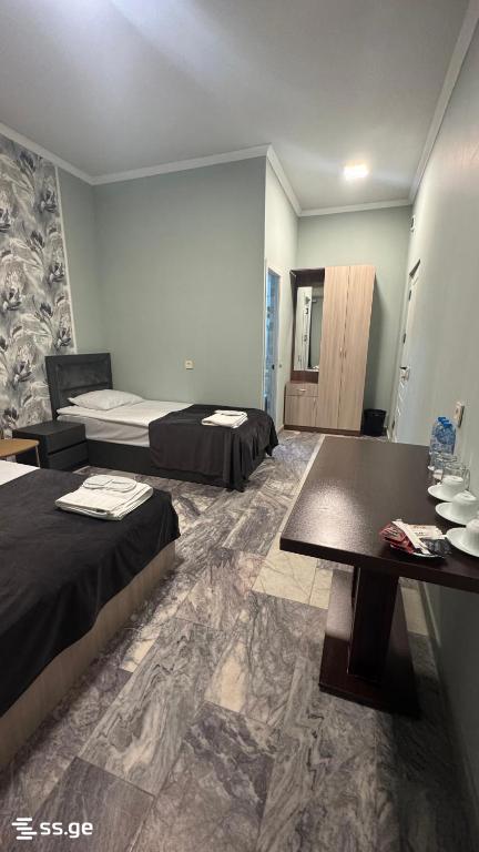 14 Room Hotel For Rent. Digomi view 1