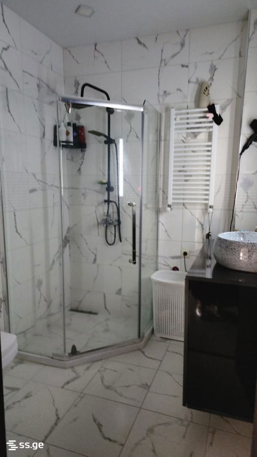 3 room Flat For Sale. Batumi - Więcej