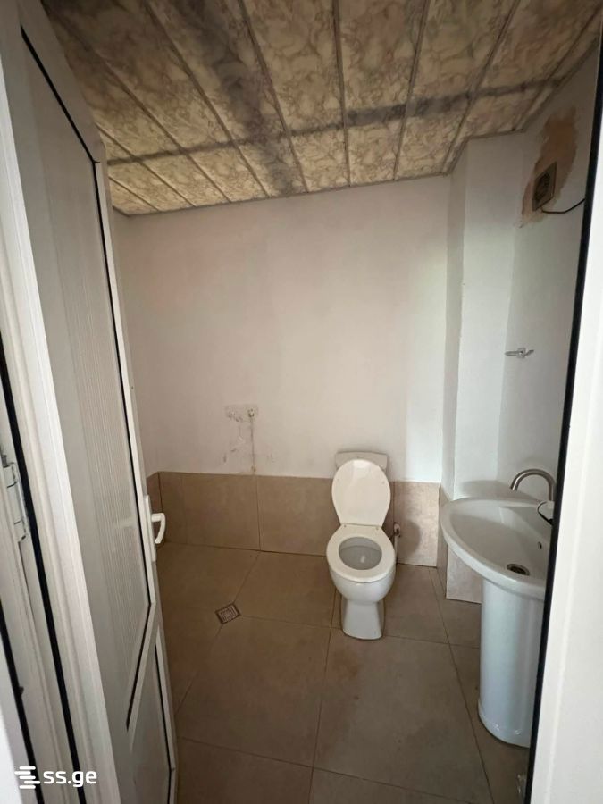 Commercial Space For Sale. Telavi, 4 of 4