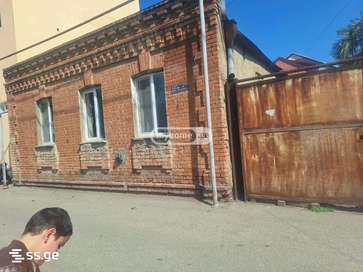 7 Room Private House For Sale view 1