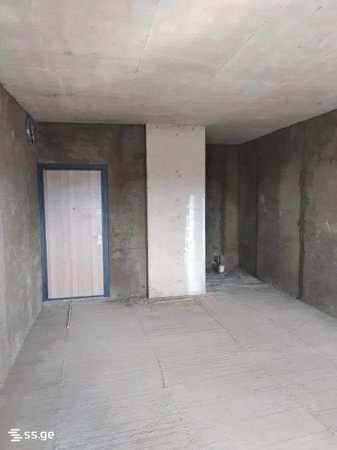 1 Room Flat For Sale view 3