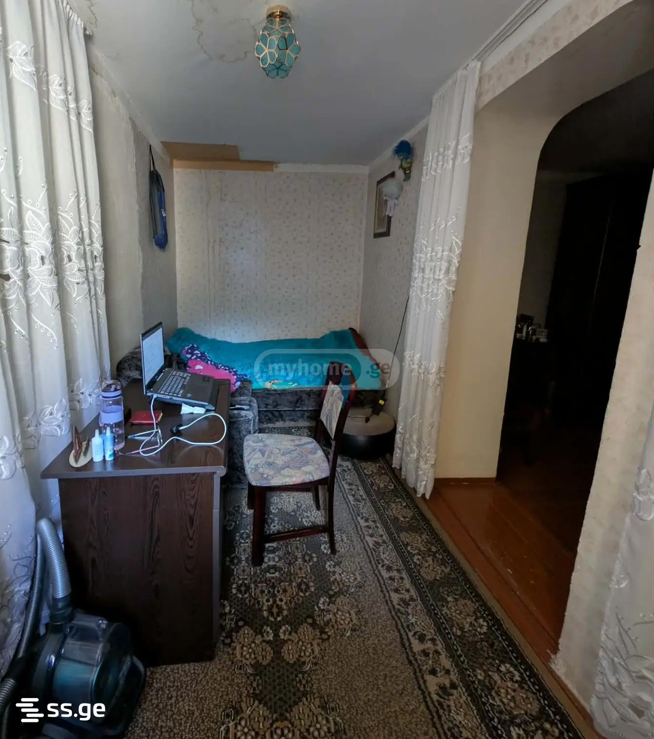 5 Room Private House For Sale view 5