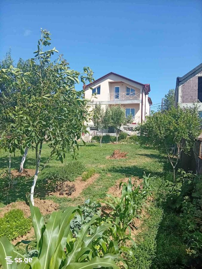 5 Room Private House For Sale, 1 of 4