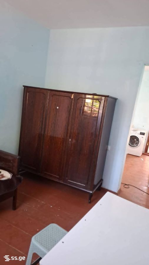 1 Room Private House For Rent. Varketili view 3