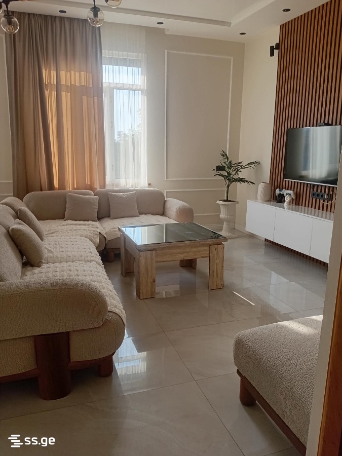 1 Room Private House Daily Rent. Batumi view 1