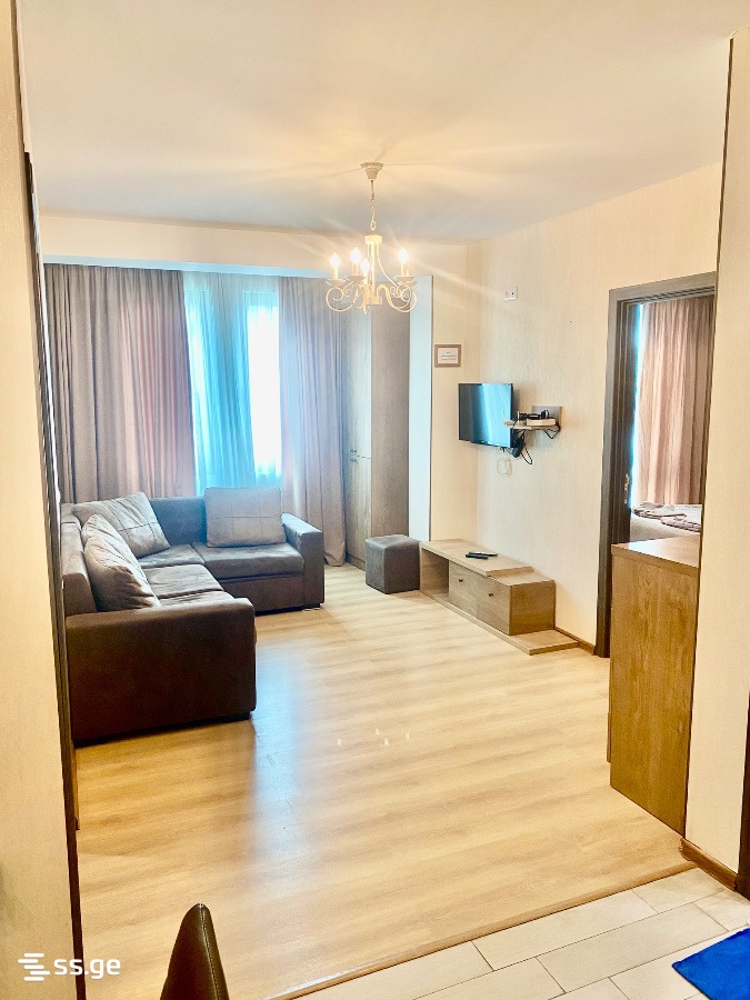 3 Room Flat For Sale view 4