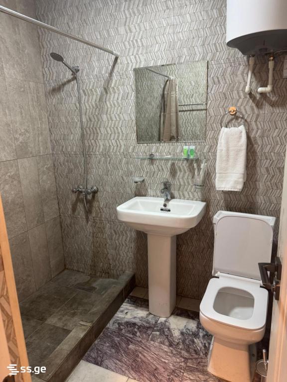 14 Room Hotel For Rent. Digomi view 10