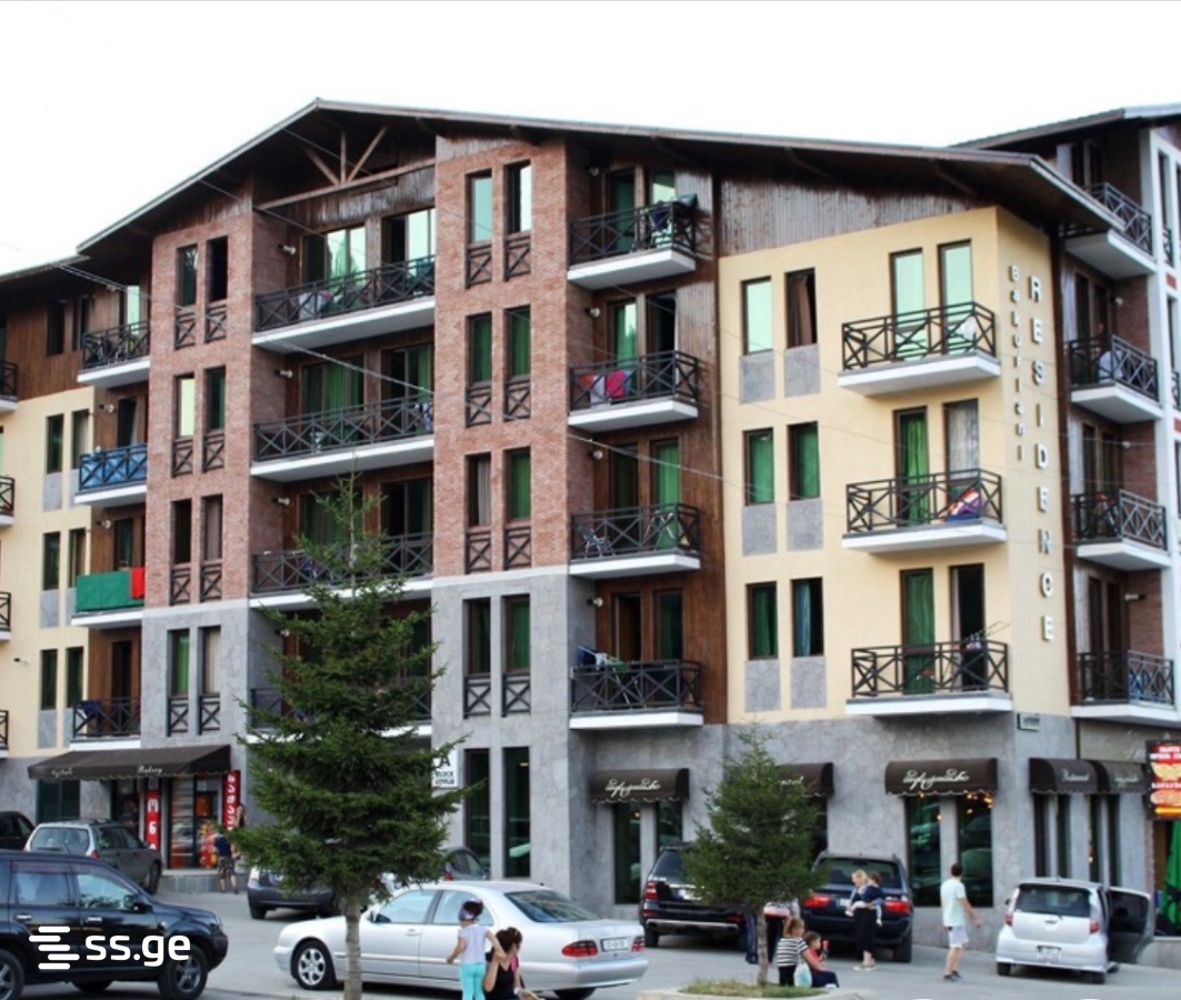 3 Room Flat For Sale view 1