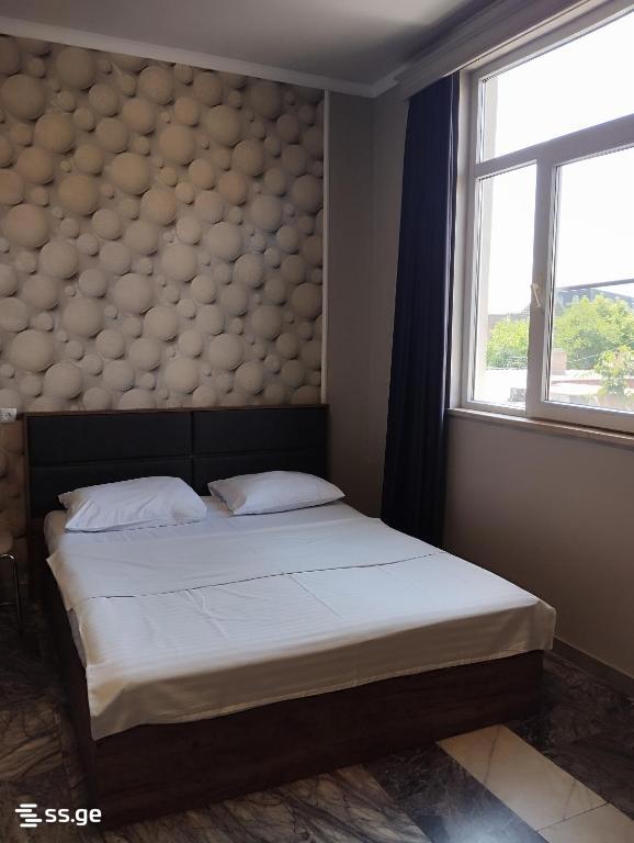 14 Room Hotel For Rent. Digomi view 6