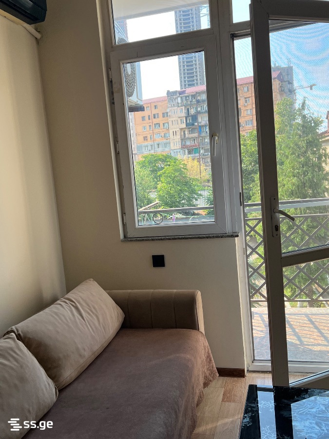 2 Room Flat Daily Rent. Batumi view 1