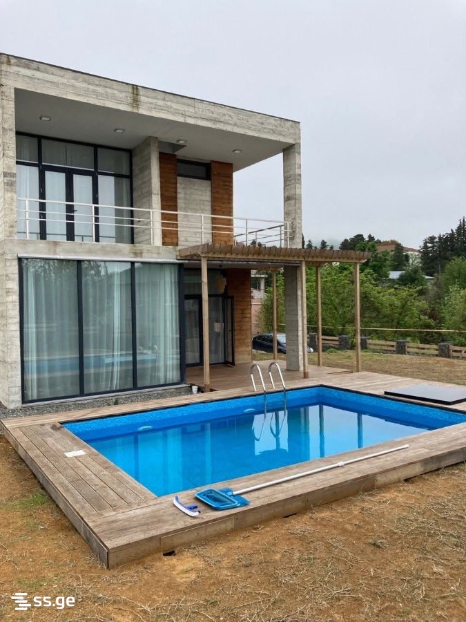 5 Room Summer Cottage For Sale view 1