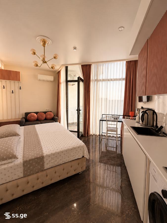 1 Room Flat Daily Rent. Gonio view 4