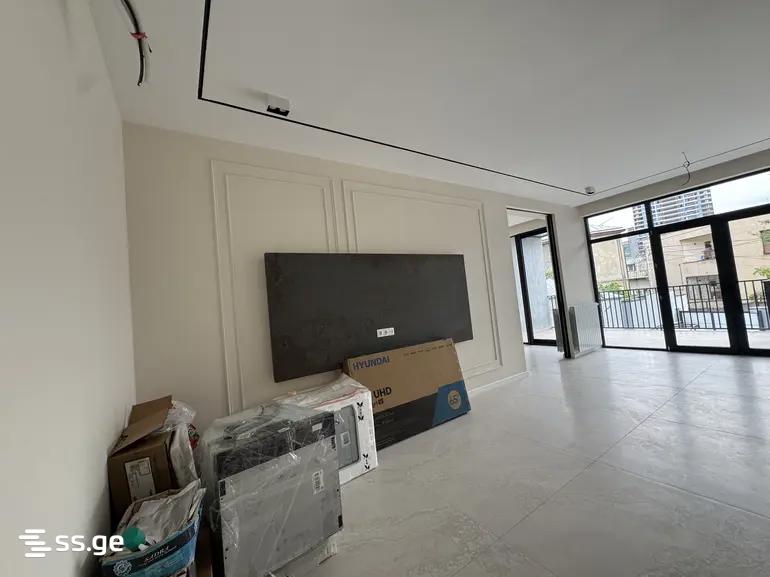 5 Room Private House For Sale view 2
