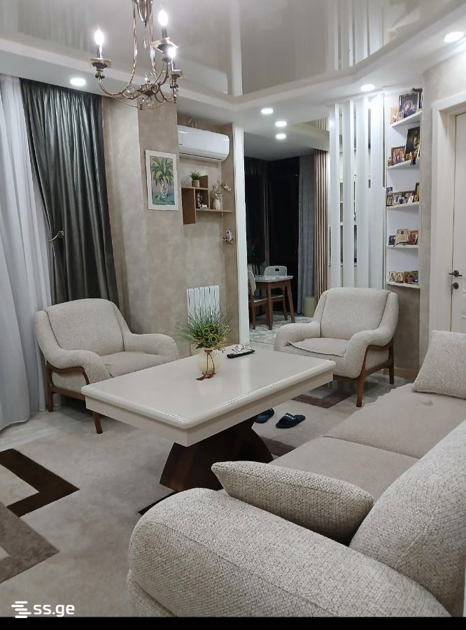 2 Room Flat Daily Rent. Qala view 5
