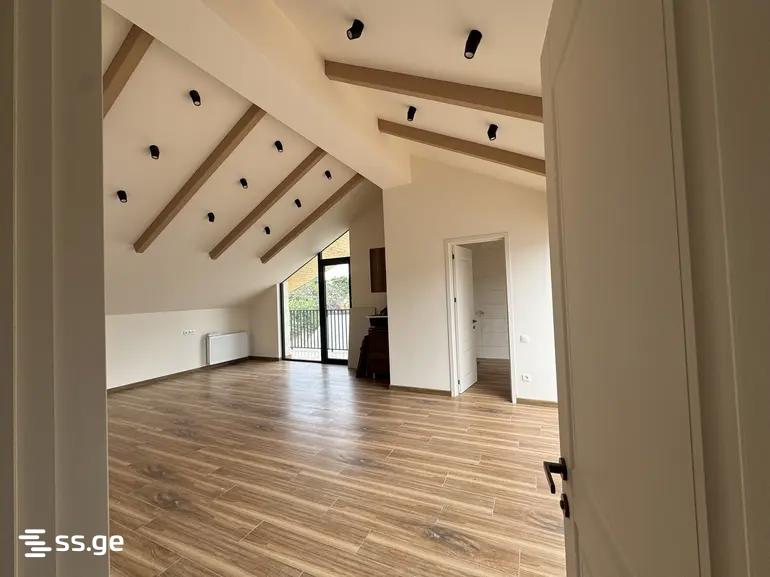 5 Room Private House For Sale view 9