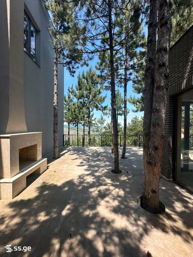 8 Room Private House For Sale view 7