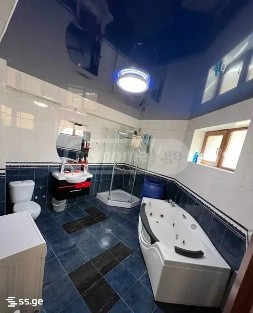 7 Room Private House For Sale view 10