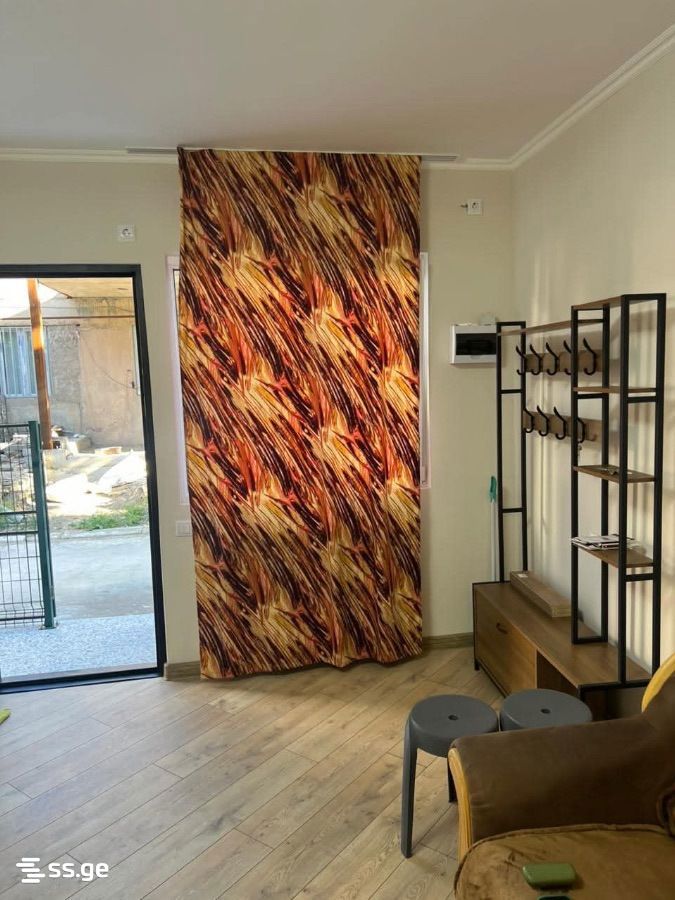 2 Room Private House For Rent. Varketili view 5