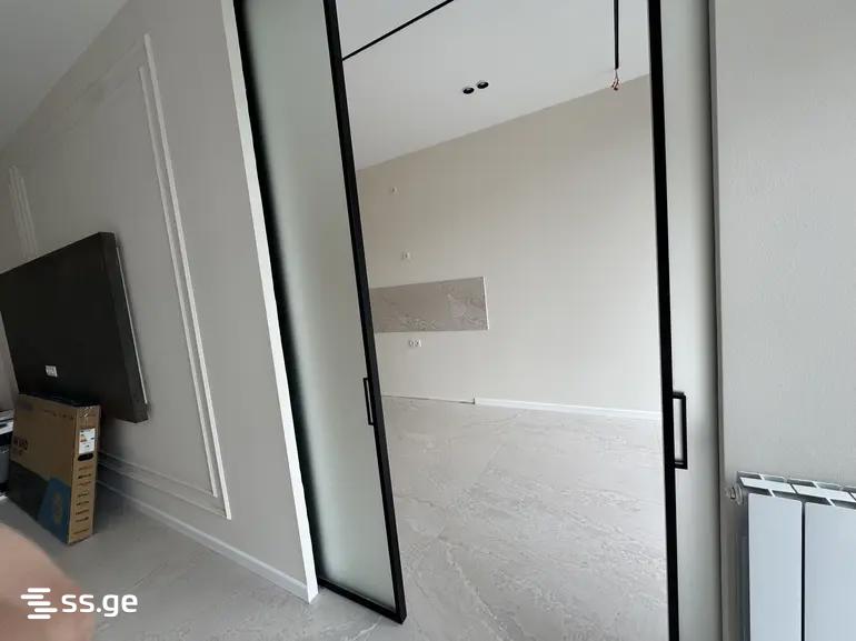 5 Room Private House For Sale view 3
