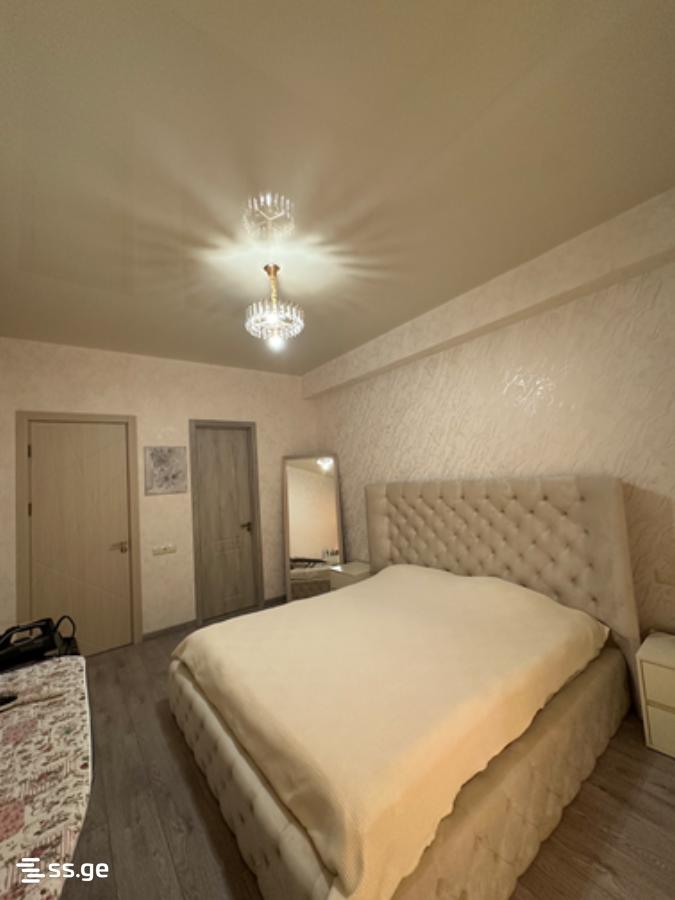 3 Room Flat For Sale view 1