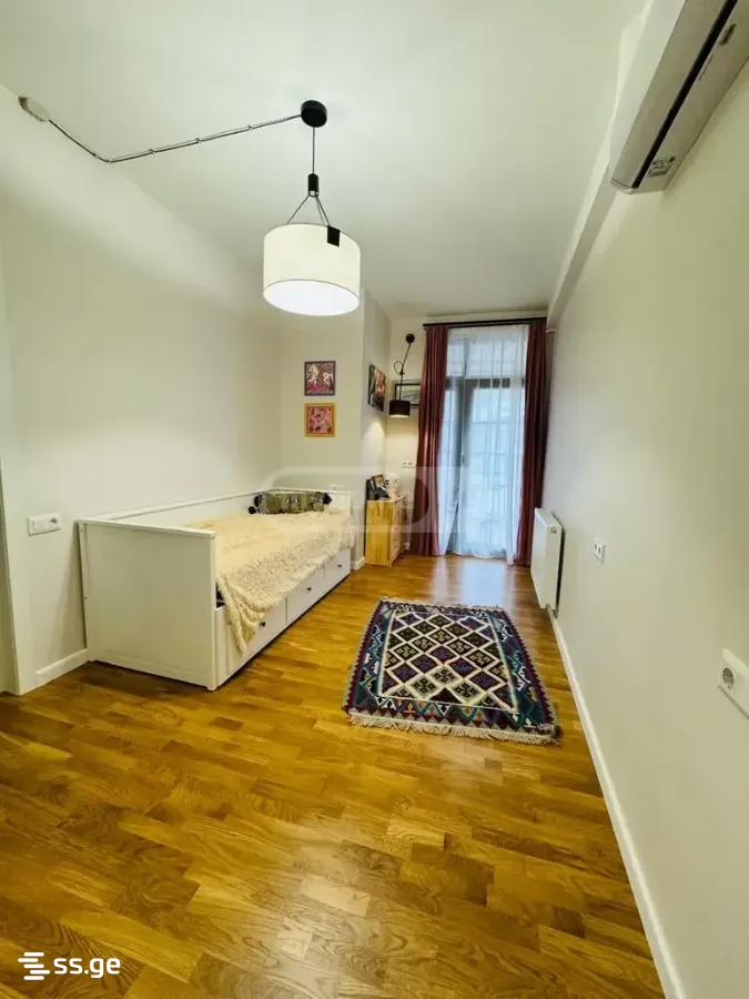 3 Room Private House For Rent. Sololaki view 4