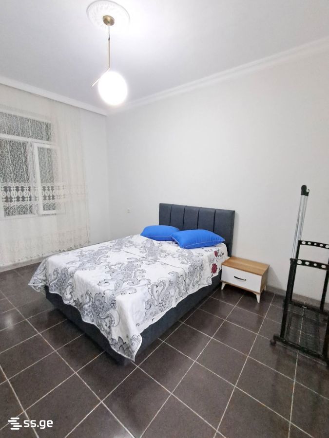 4 Room Private House Daily Rent. Batumi view 5