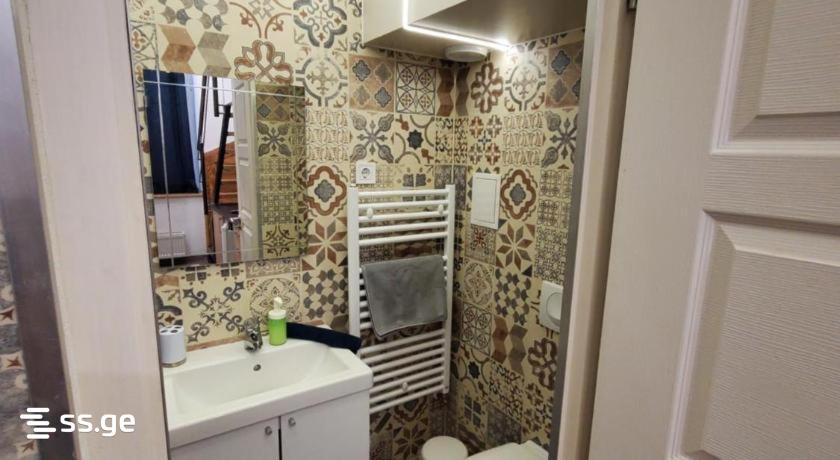 24 Room Hotel For Rent. Didube view 10