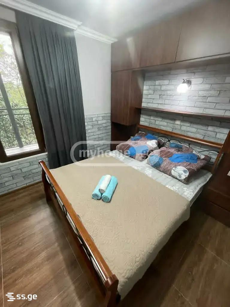 2 Room Private House For Rent. Makhindjauri view 5