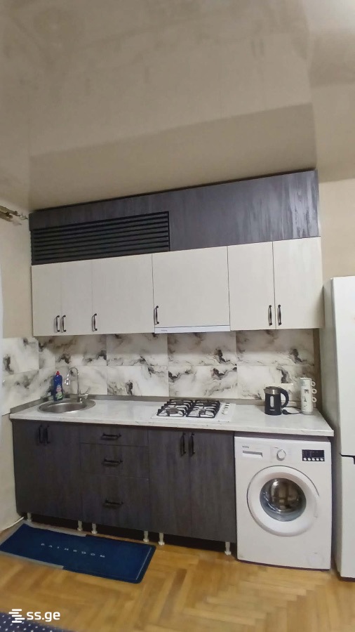 3 Room Flat Daily Rent. Rustavi view 4