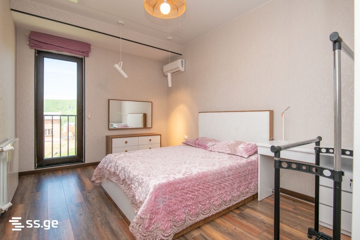 7 Room Private House For Rent. Napetvrebi view 9
