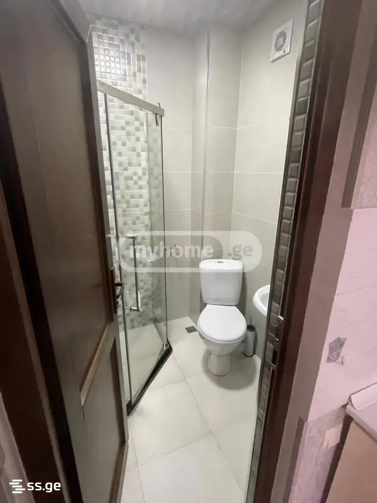 2 Room Private House For Rent. Makhindjauri view 8