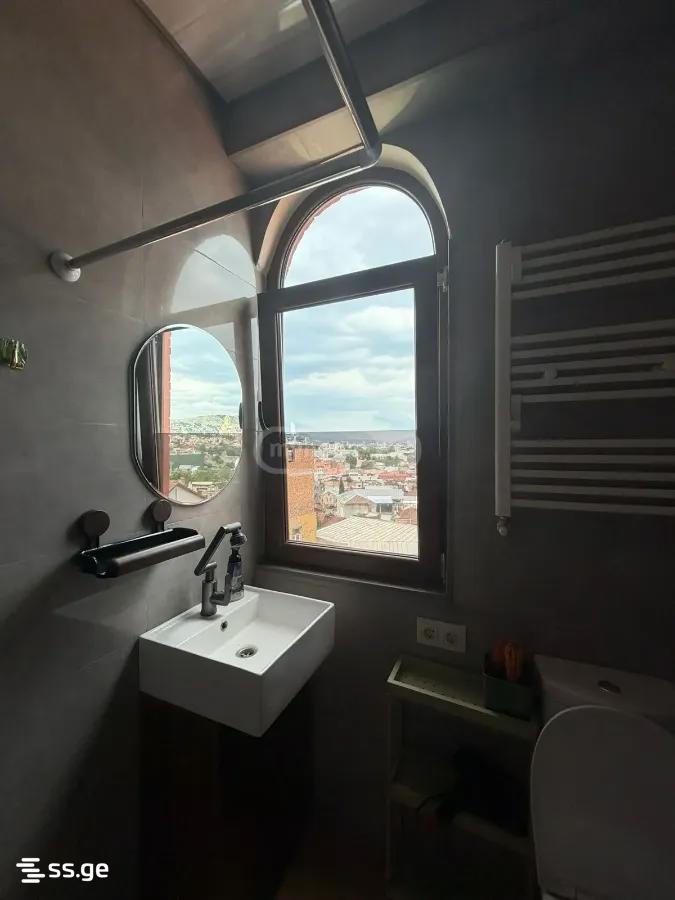4 Room Private House For Rent. Sololaki view 13