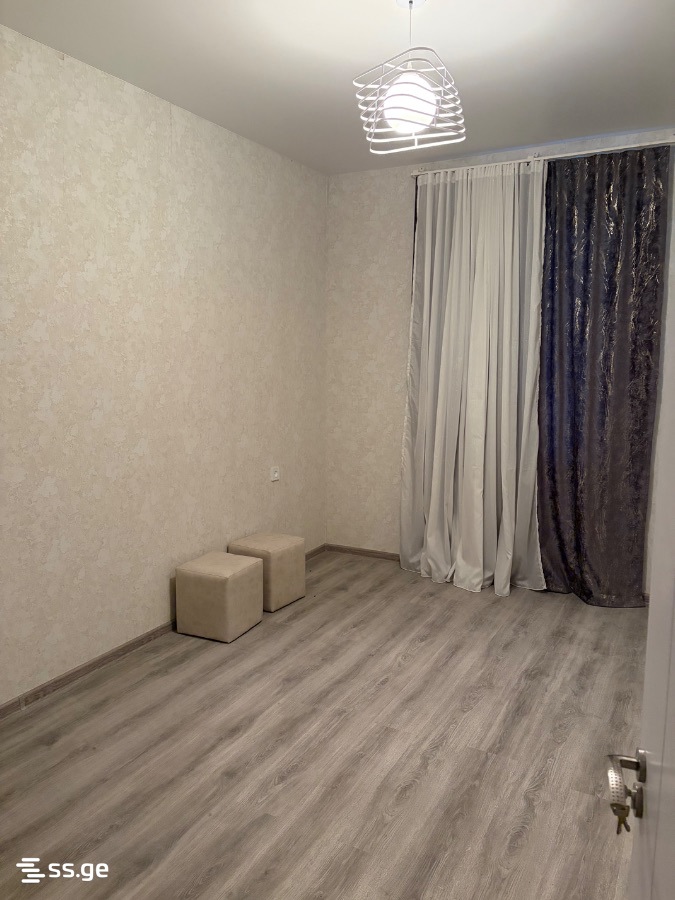 2 Room Flat For Sale view 4