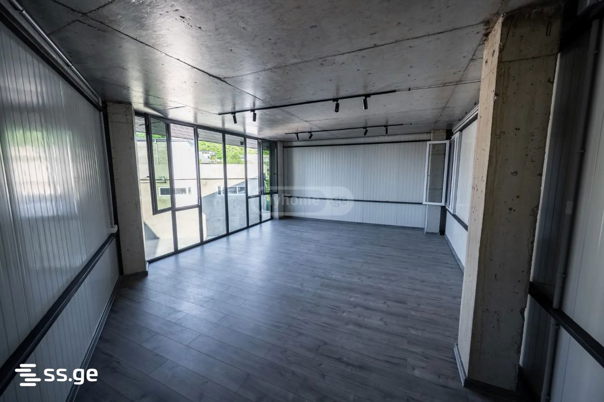 Store-Industrial Property For Rent. Batumi, 4 of 4