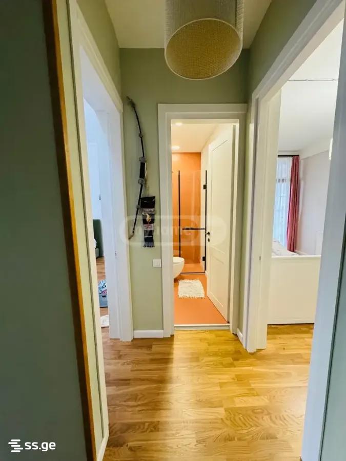 3 Room Private House For Rent. Sololaki view 9