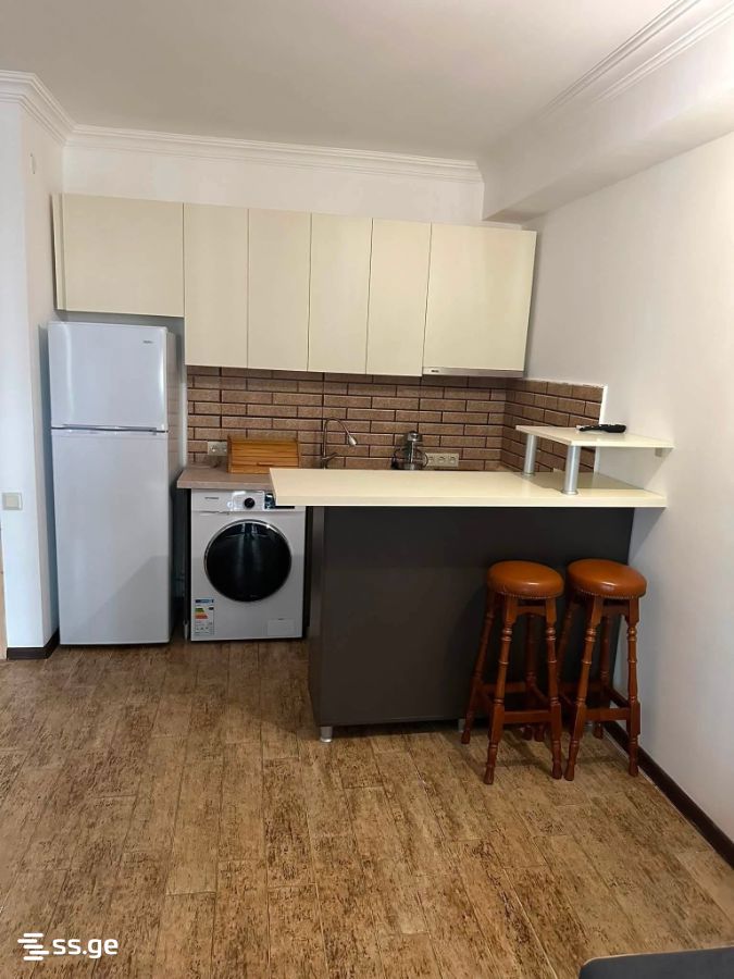 1 Room Flat Daily Rent. Gonio view 6