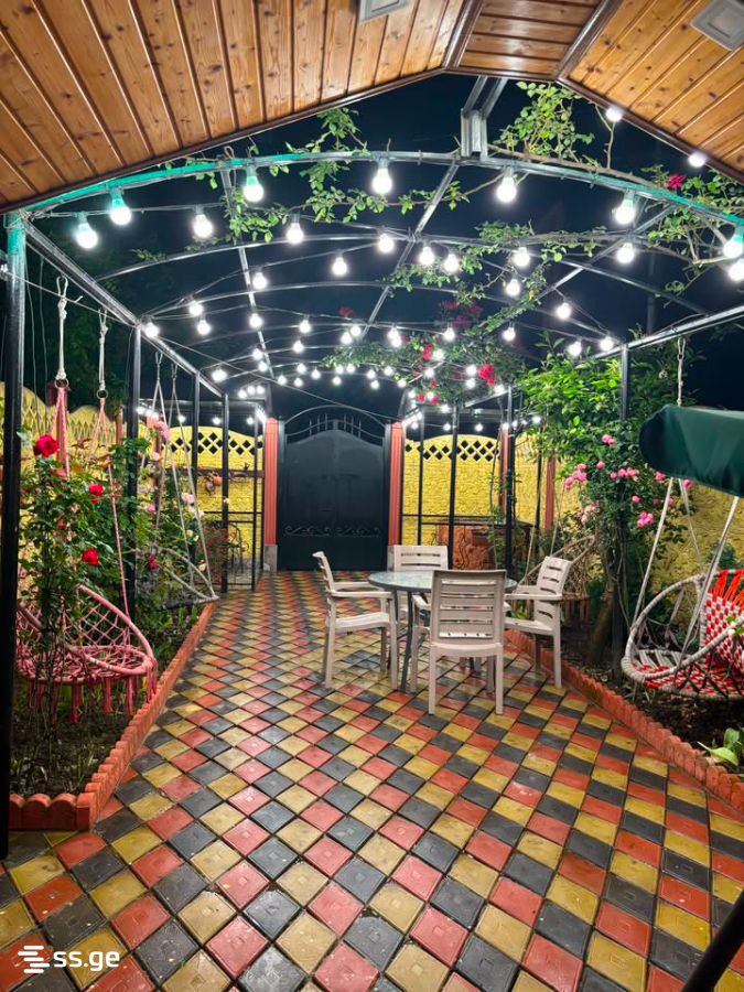 3 Room Private House Daily Rent. Kutaisi, 1 of 4