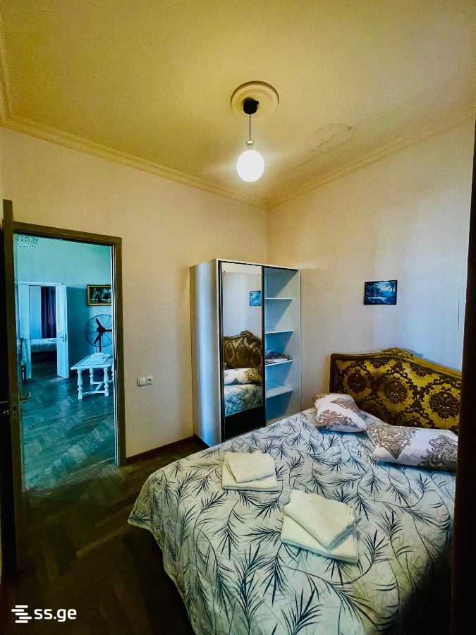 4 Room Private House Daily Rent. Tsikhisdziri view 9