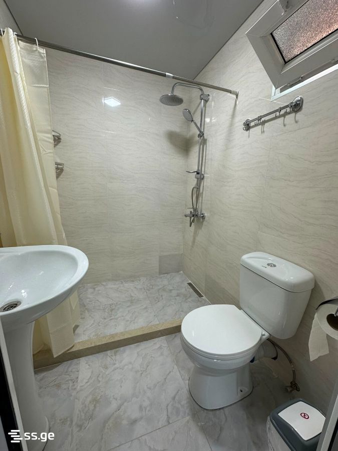 3 Room Private House For Rent. Batumi, 7 of 9