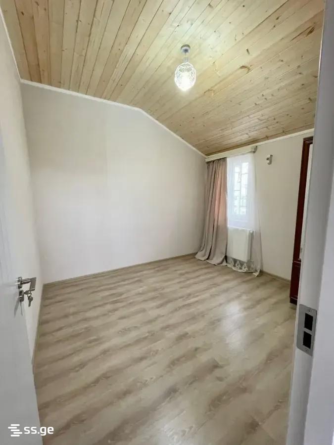 3 Room Private House For Rent. Isani view 4