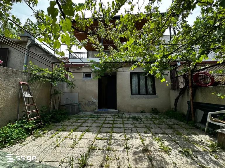 3 Room Private House For Rent. Vake view 9