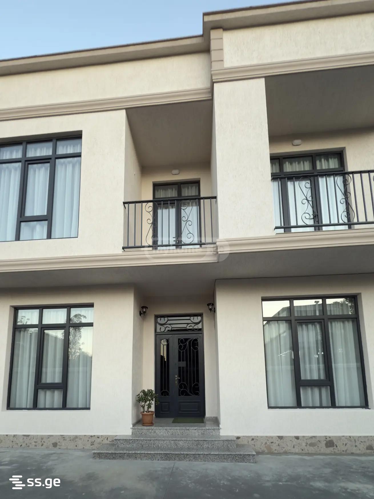 8 Room Private House For Rent. Batumi view 13