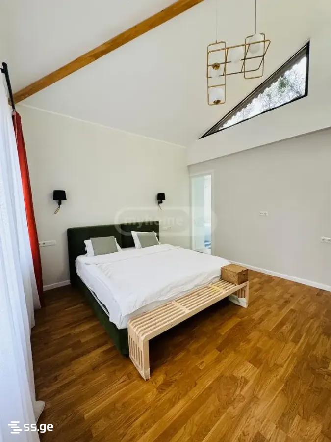 3 Room Private House For Rent. Sololaki view 5