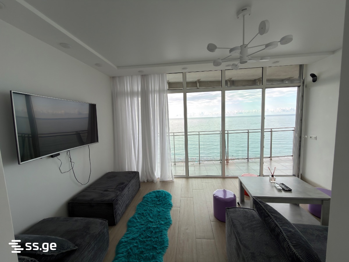 3 Room Flat Daily Rent. Batumi, 3 of 4