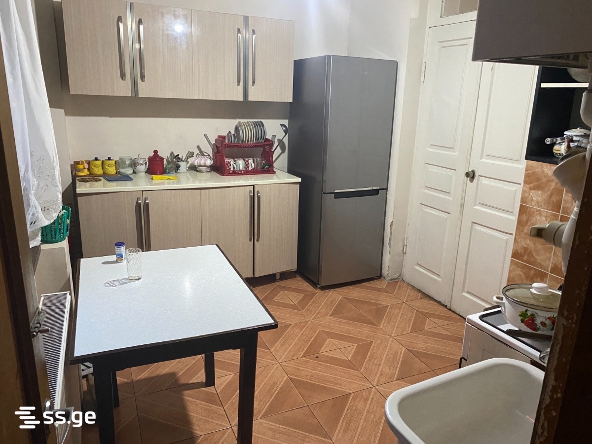 2 Room Private House Daily Rent. Batumi view 4