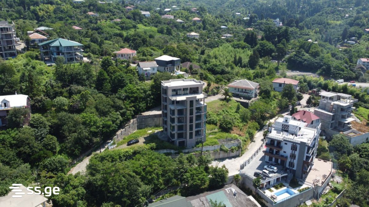1 Room Flat For Sale view 2