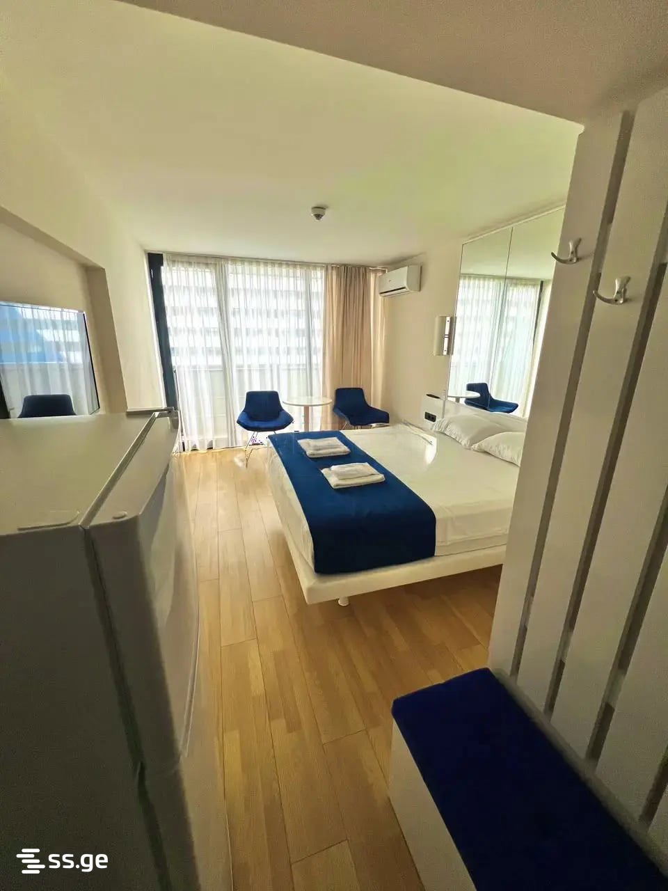 1 Room Flat Daily Rent. Batumi view 3